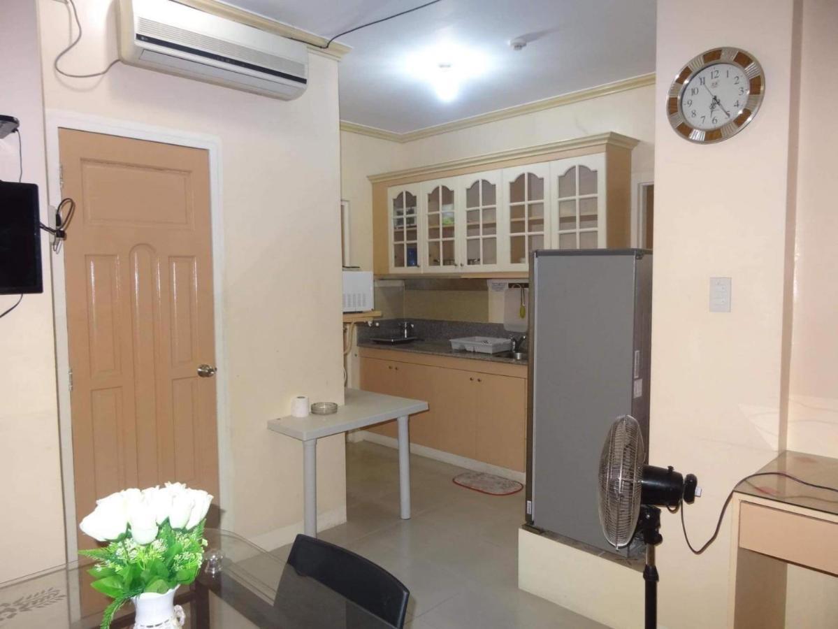 Julz Tropical Apartments Olongapo Kültér fotó